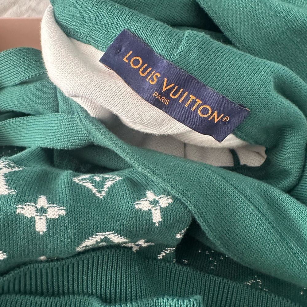 Louis Vuitton Men’s Green Monogram Gradient Cotton Hoodie - Picture 3 of 7